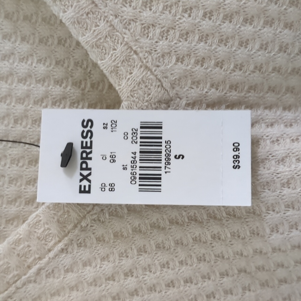 NWT Express V-neck Cream Color Knit Top, Size Small - Picture 2 of 3